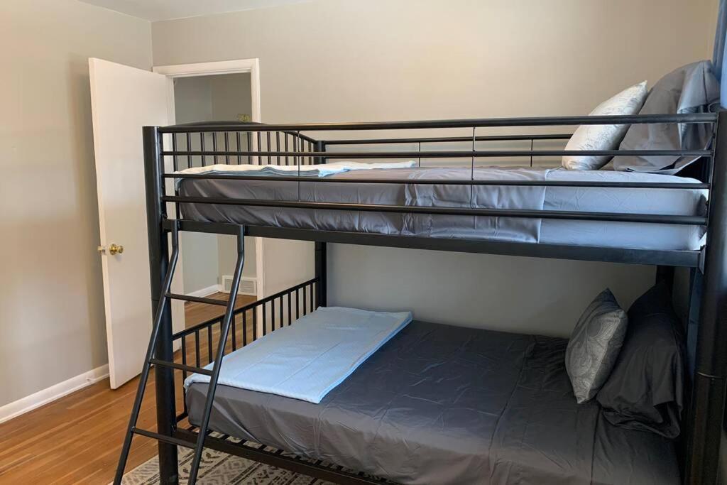 3 King Beds + Bunk Beds On Broadway Villa Littleton Buitenkant foto